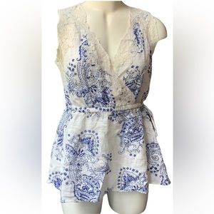 CAbi peplum lace tank small S blue floral